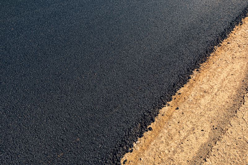 What To Expect During An Asphalt Blacktopping Project